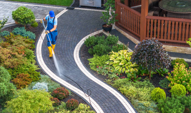 Best Garage Pressure Washing  in Franklin Park, NJ